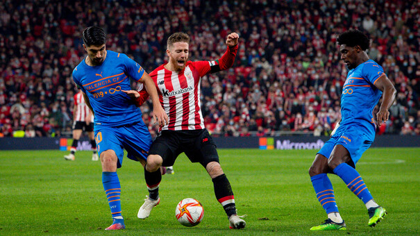 Nhận định Athletic Bilbao vs Valencia 00h00 ngày 29/8 (La Liga 2024/25). Hãy đến SHBET thể thao trực tuyến.